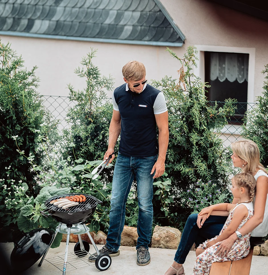 Barbecuing in the garden beside the Antonov